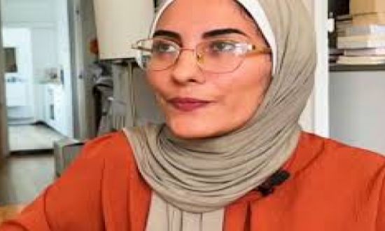 فرنسا تجمد قرار ترحيل نور عطاء الله