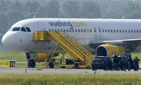 طرد يهود من طائرة: التحقيق في مادة مكافحة العنصرية والتمييز