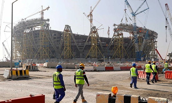 travailleurs a qatar